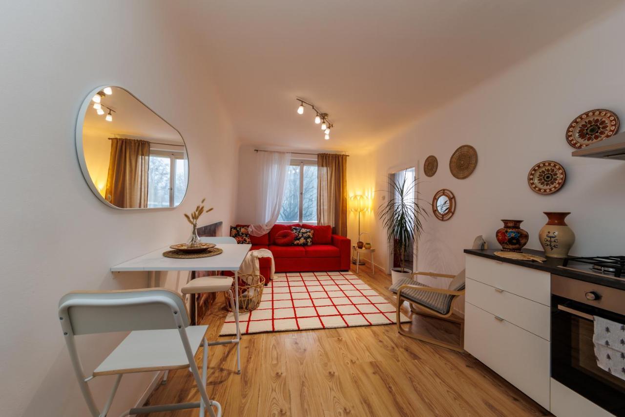 Cosy Brand New Apartment เวียนนา ภายนอก รูปภาพ